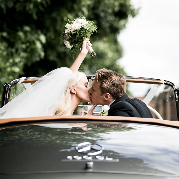 A Summer Wedding in the Surrey Countryside